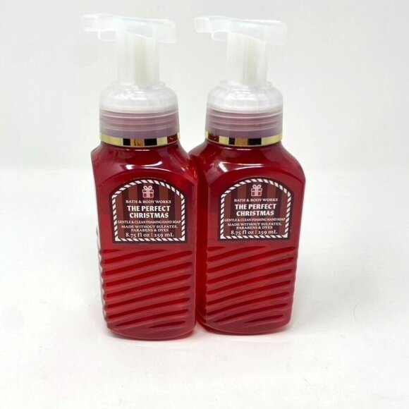 Bath & Body Works The Perfect Christmas Gentle Clean Foaming Soap 8.75 Fl Oz x 2 - Picture 1 of 5